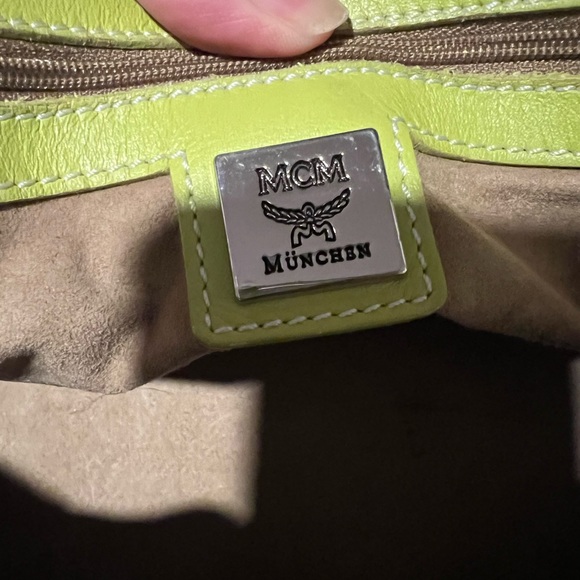 Authentic M C M boston bag - Picture 10 of 13